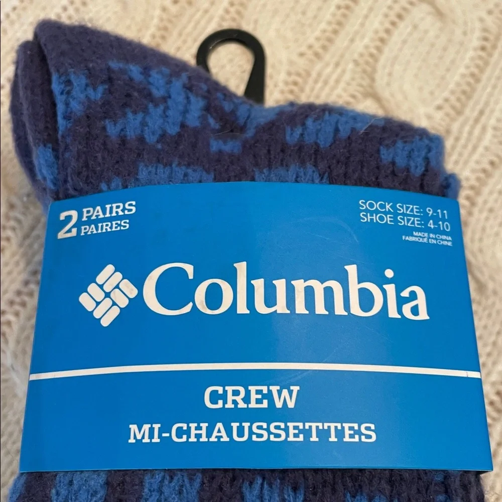 NWT blue Women’s Columbia 9-11 sock size Super soft Crew Mi-Chaussettes 2 prs